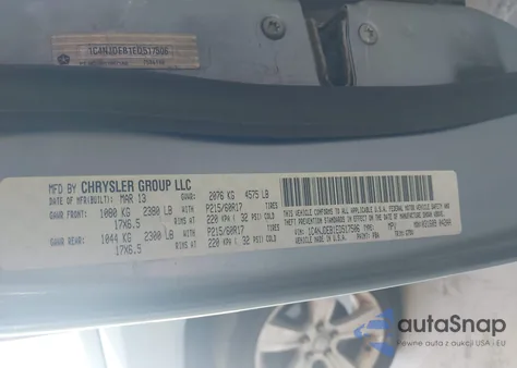 2014 Jeep Compass Latitude из США, поврежденный, VIN 1C4NJDEB1ED517506